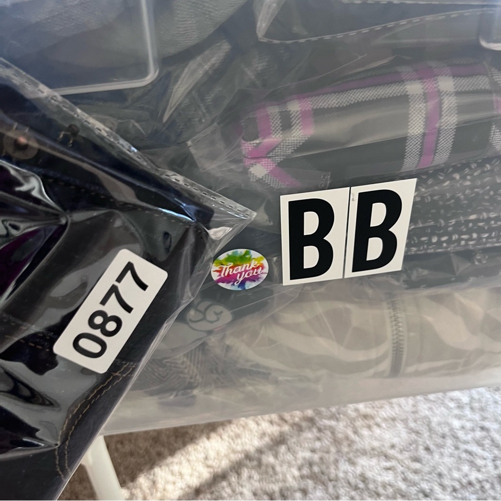 Levis Jean Shorts Womens Thirty Bermuda Denim Stretch Cut Off Casual Classic - Picture 11 of 13